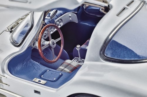 1955 MERCEDES-BENZ 300 SLR SILVER (BLUE INTERIOR)